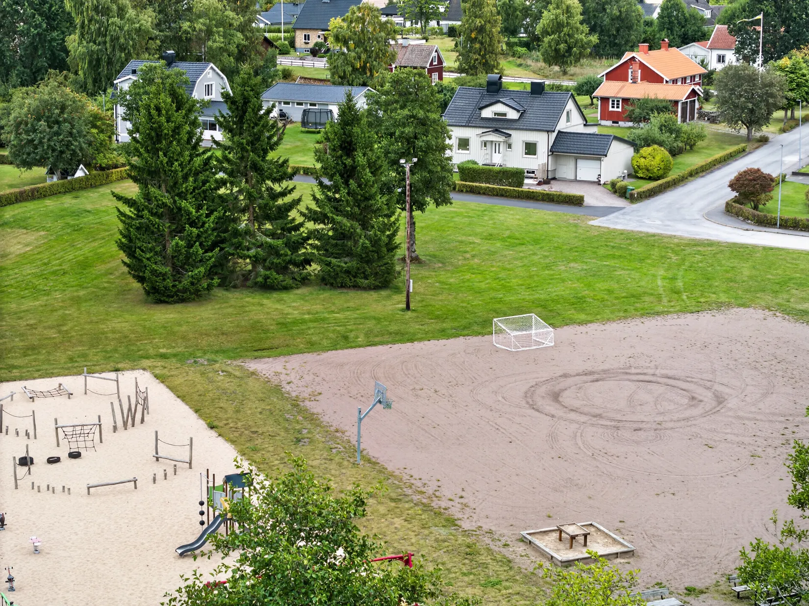 Villa, Lövbergagatan 4, Hörnebo, Tibro