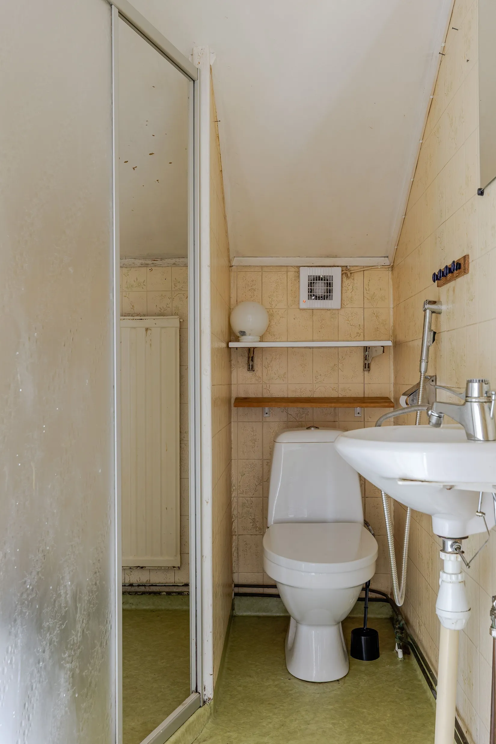 Villa, Hällnäsvägen 8, Ava, Hudiksvall
