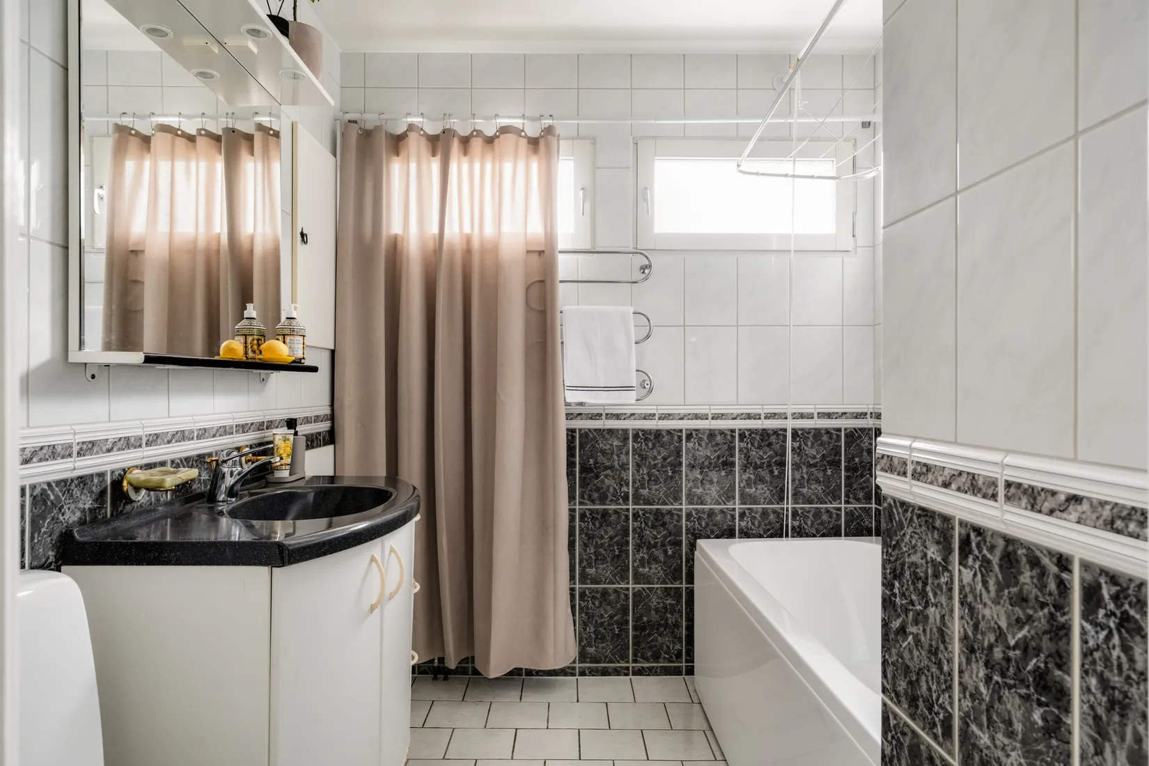 Radhus, Anisstigen 6, Arnö, Nyköping