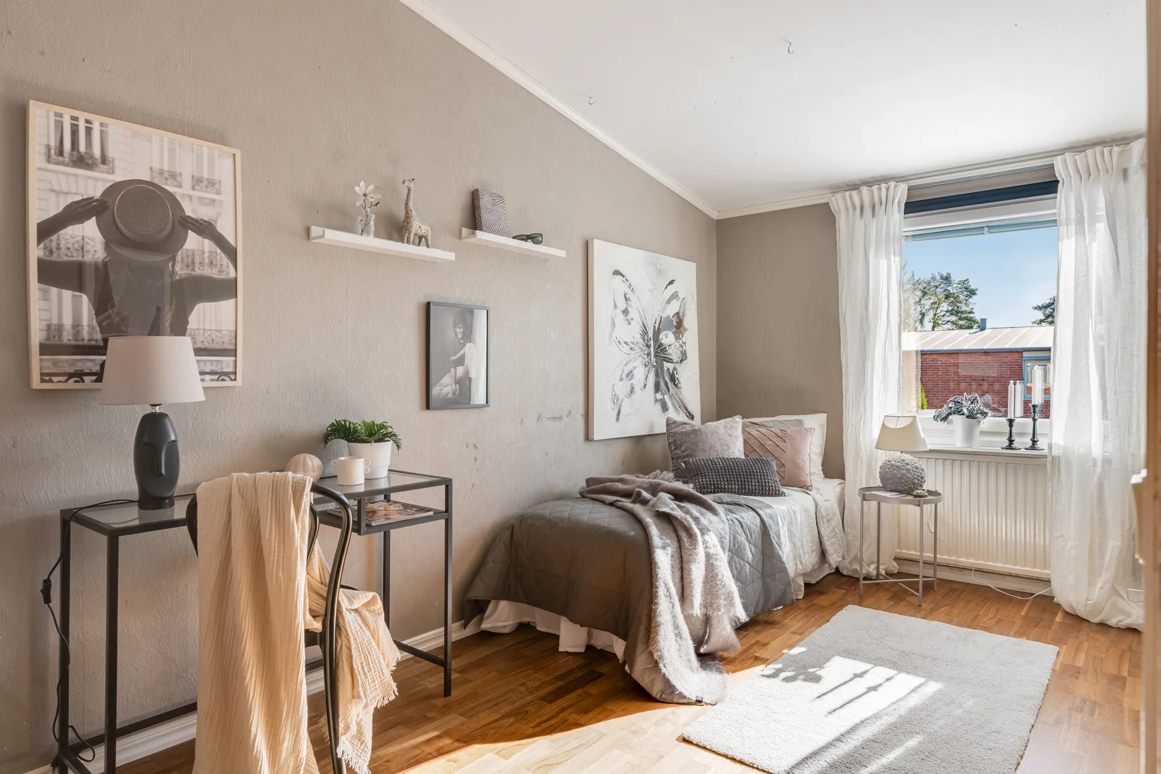 Radhus, Uranusvägen 5, Skälby, Järfälla