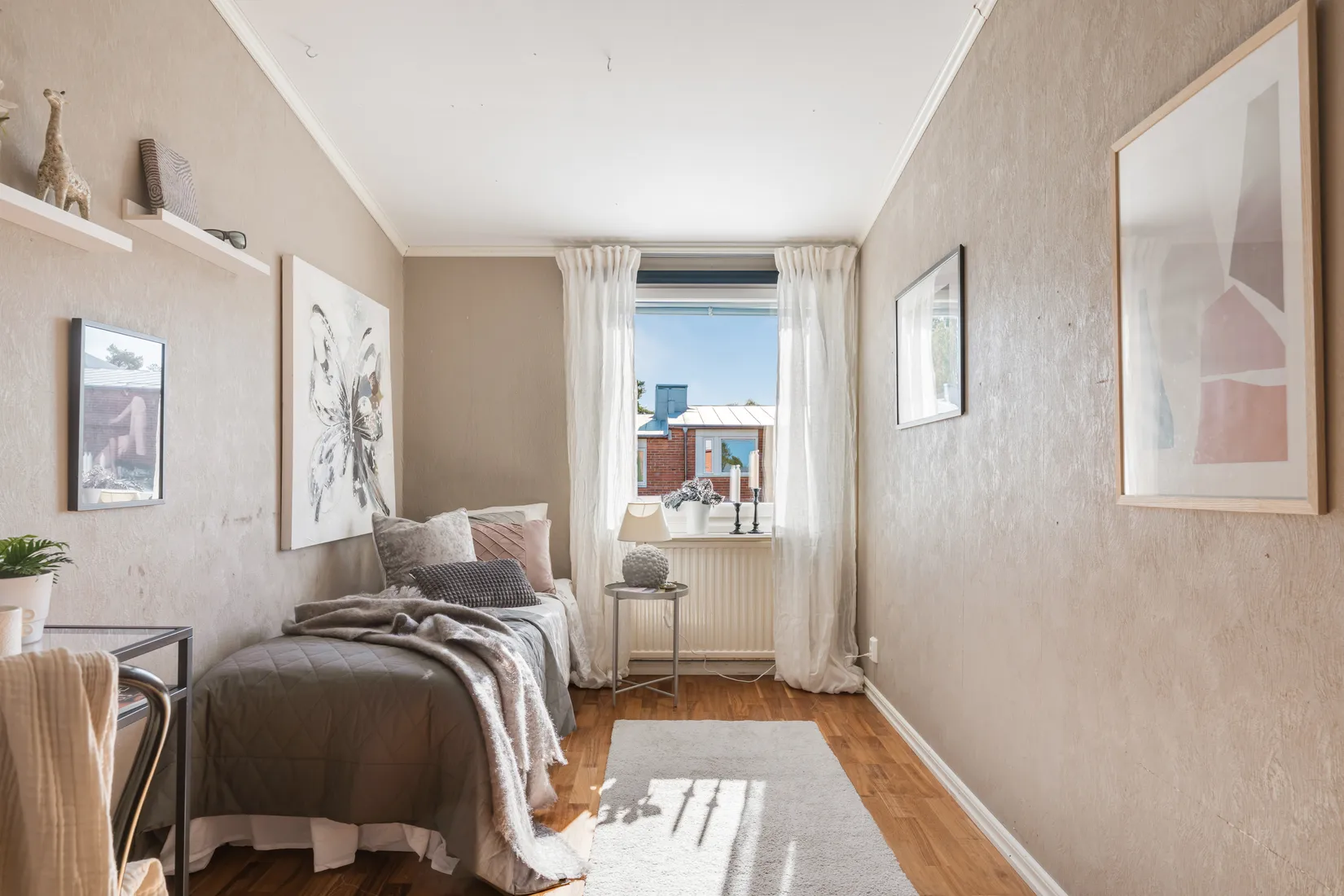 Radhus, Uranusvägen 5, Skälby, Järfälla
