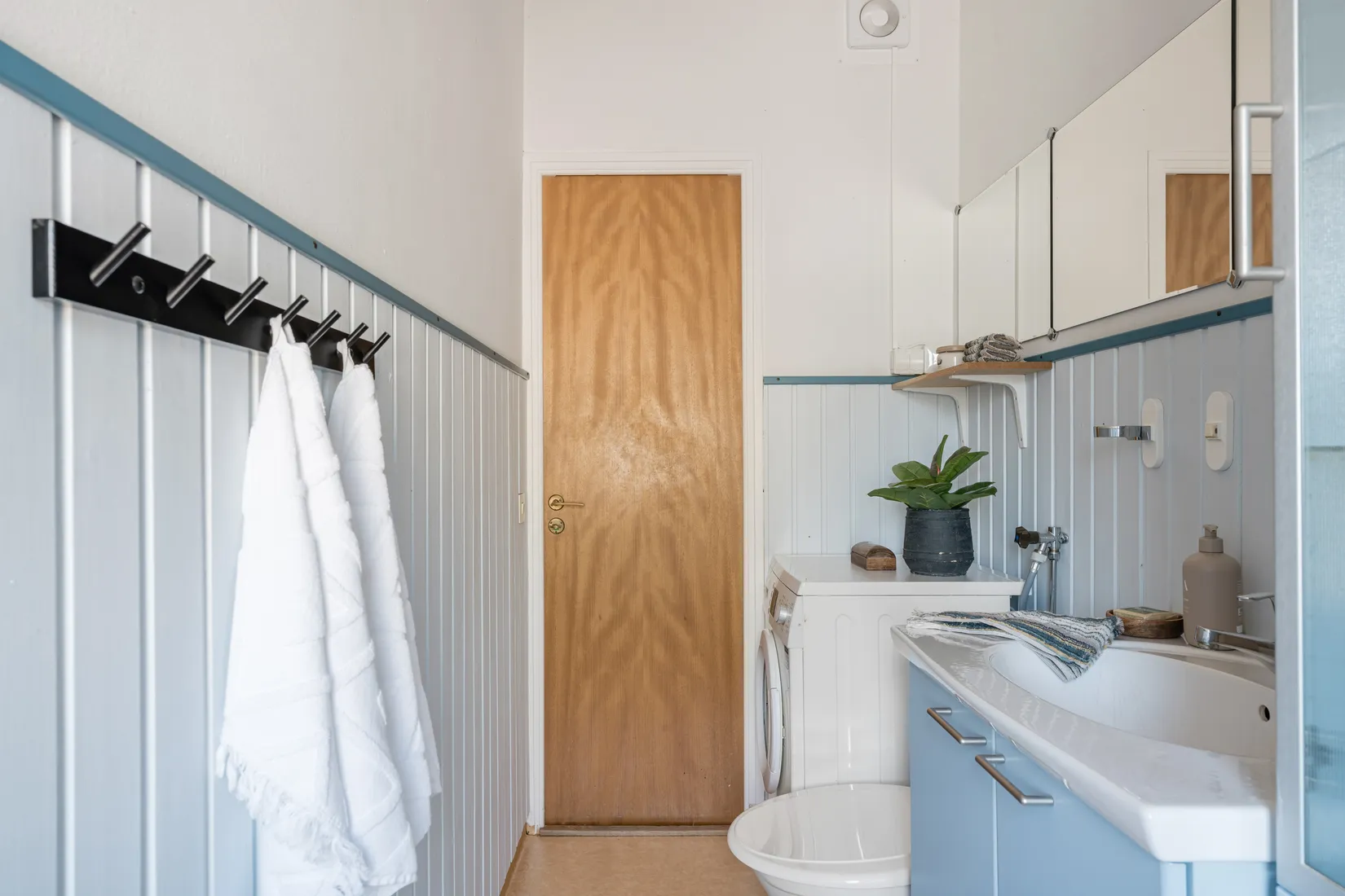 Radhus, Uranusvägen 5, Skälby, Järfälla