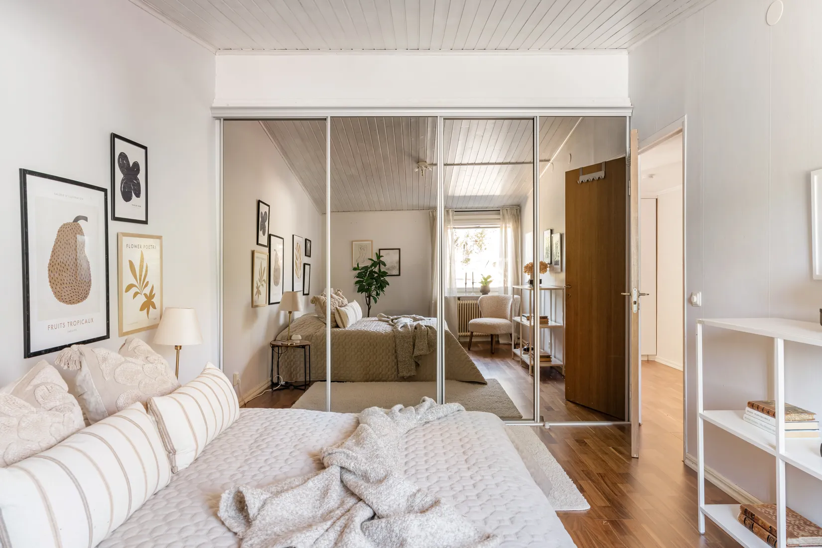 Radhus, Uranusvägen 5, Skälby, Järfälla