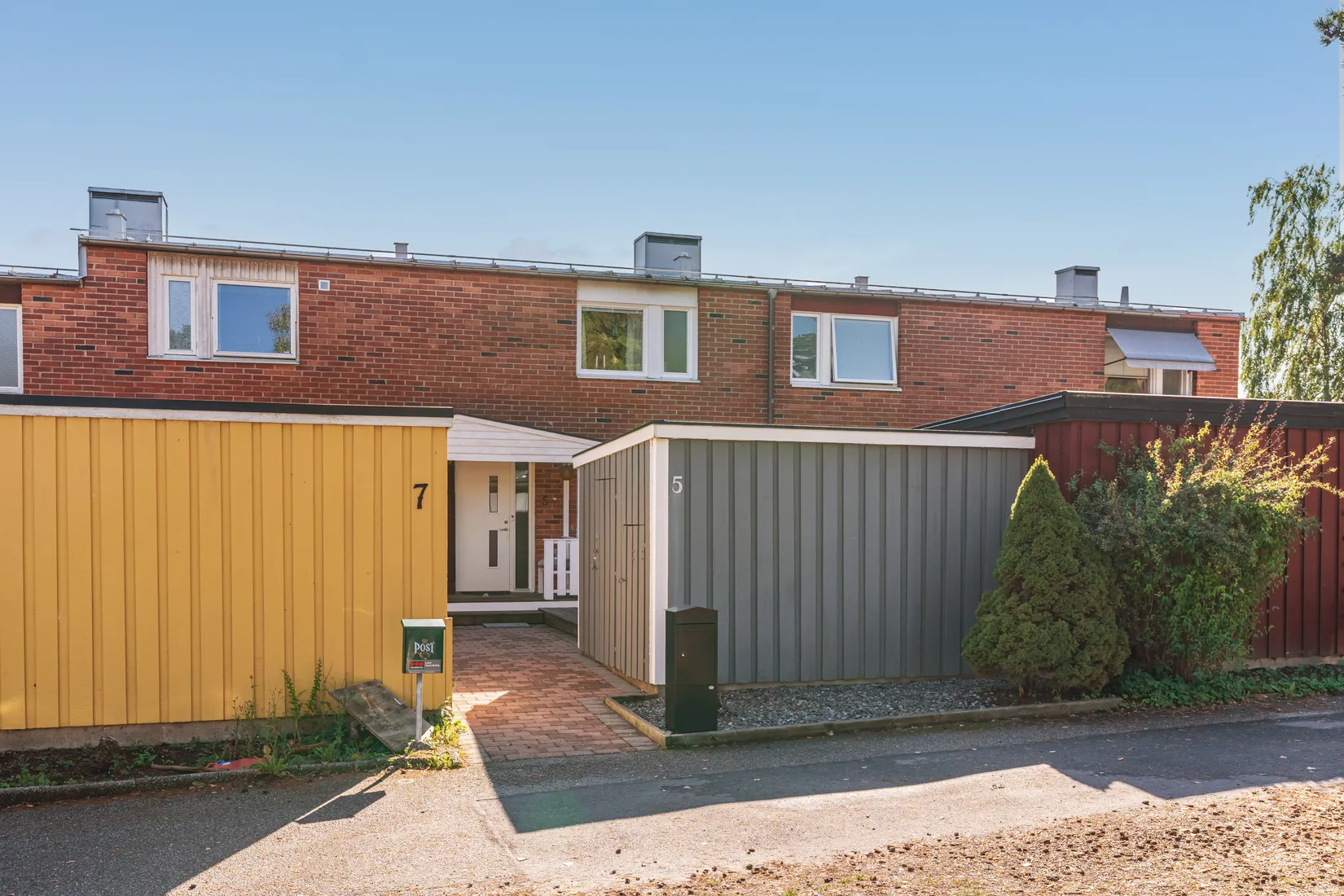 Radhus, Uranusvägen 5, Skälby, Järfälla