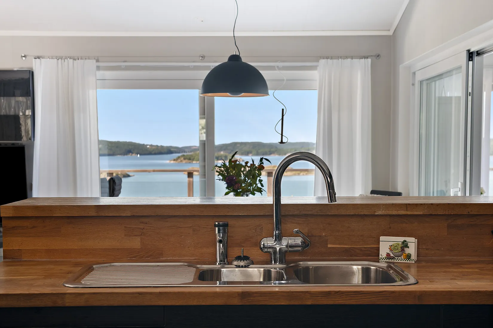 Villa, Tåbergsvägen 98,  Utby, Uddevalla