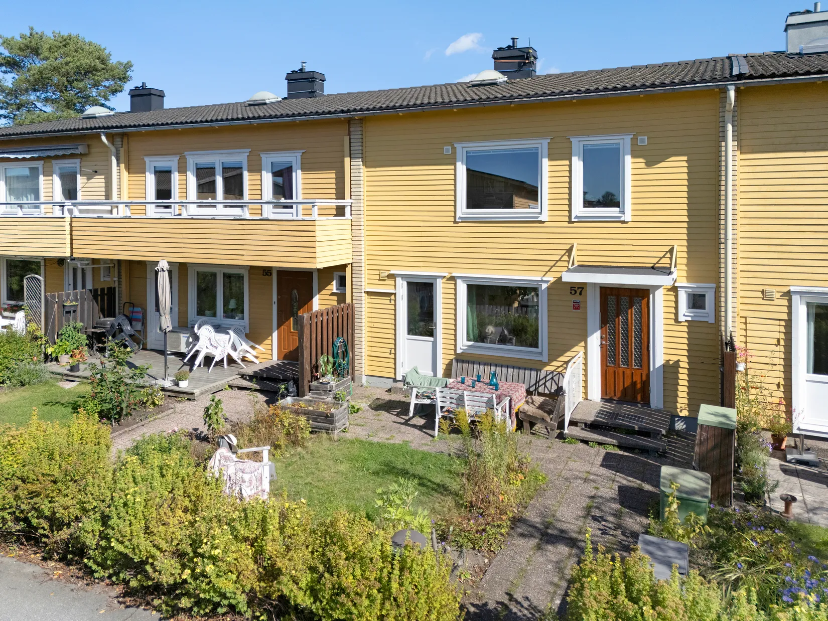 Radhus, Varpholmsgränd 57, Skärholmen, Stockholm