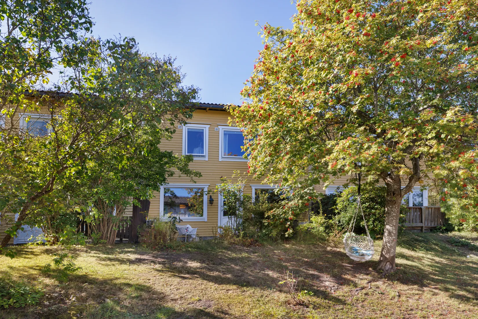 Radhus, Varpholmsgränd 57, Skärholmen, Stockholm