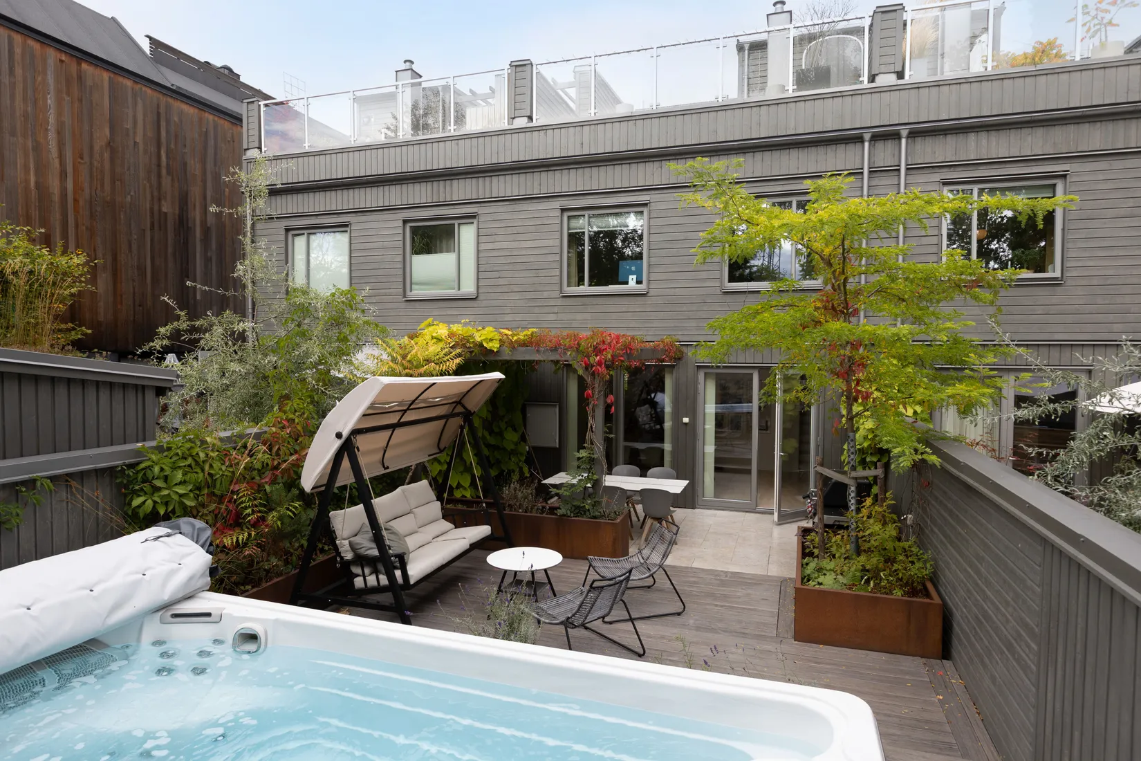 Radhus, Uppfinnargränd 14, Vallastaden, Linköping