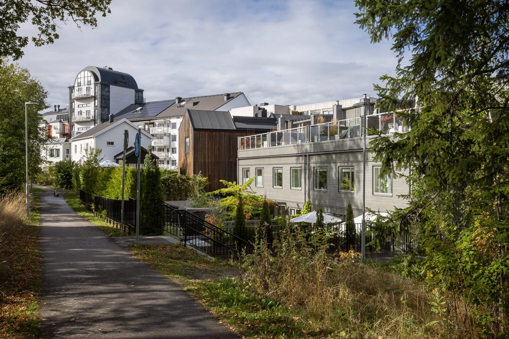 Radhus, Uppfinnargränd 14, Vallastaden, Linköping
