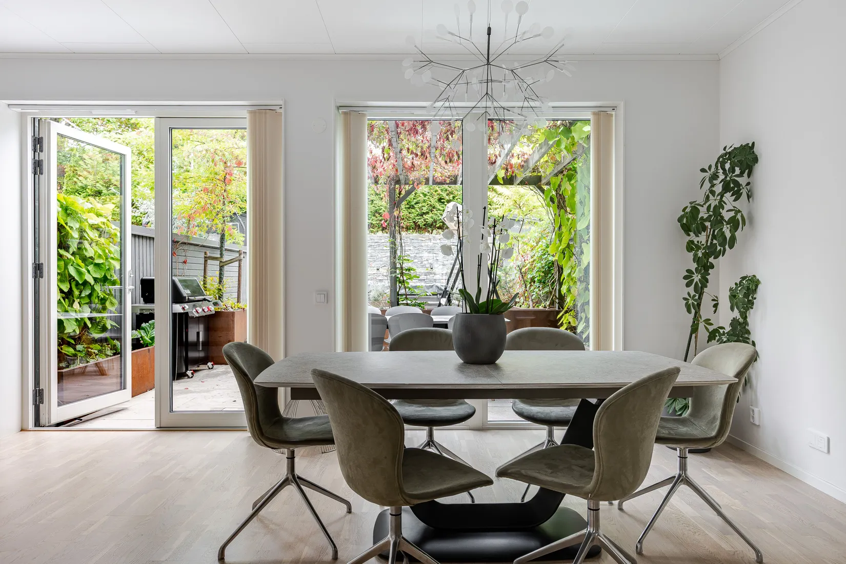 Radhus, Uppfinnargränd 14, Vallastaden, Linköping
