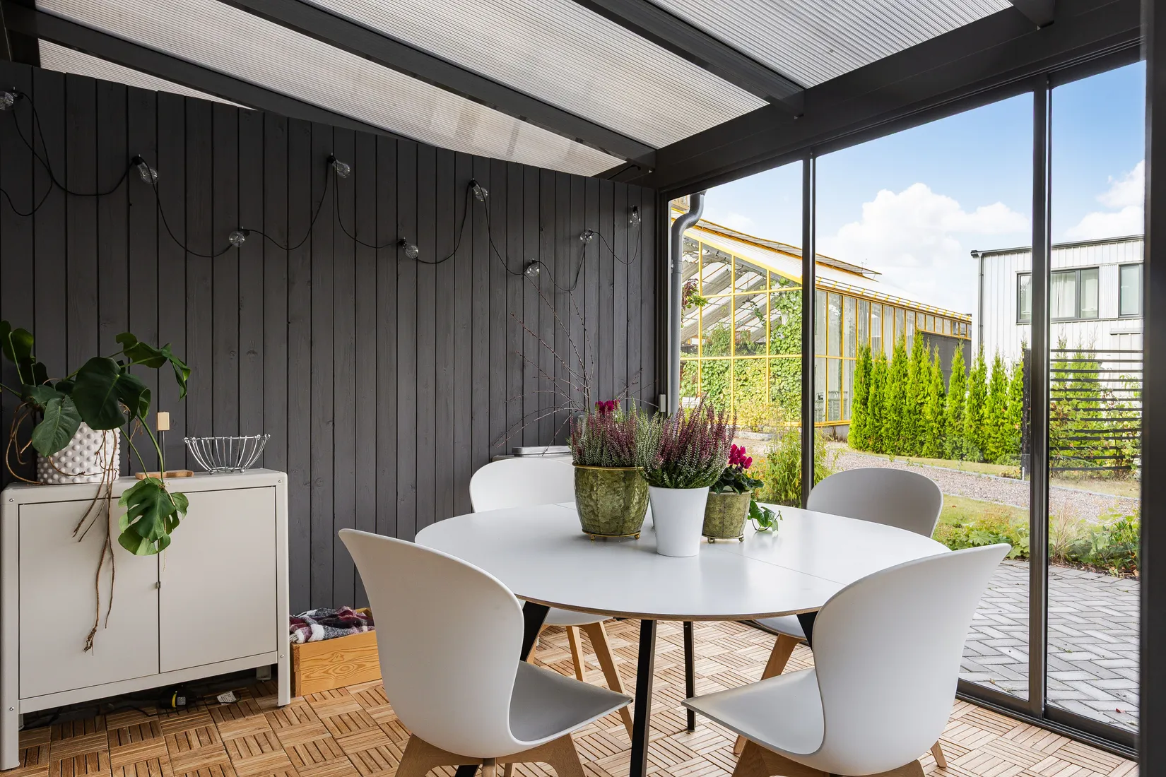 Radhus, Uppfinnargränd 14, Vallastaden, Linköping