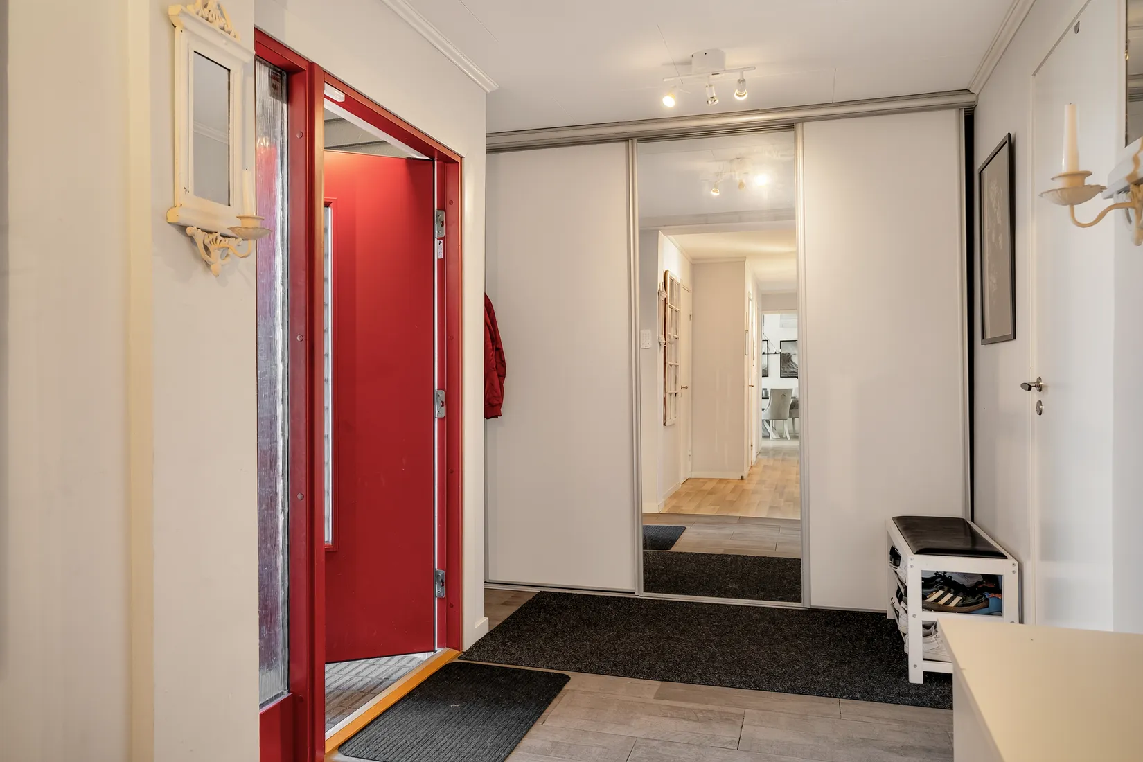 Radhus, Vallsundsvägen 94, Oxelösund