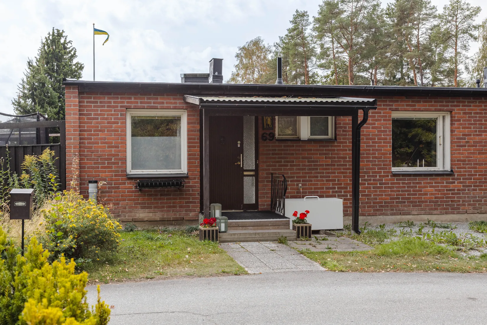 Radhus, Infanterigatan 69, Västerås