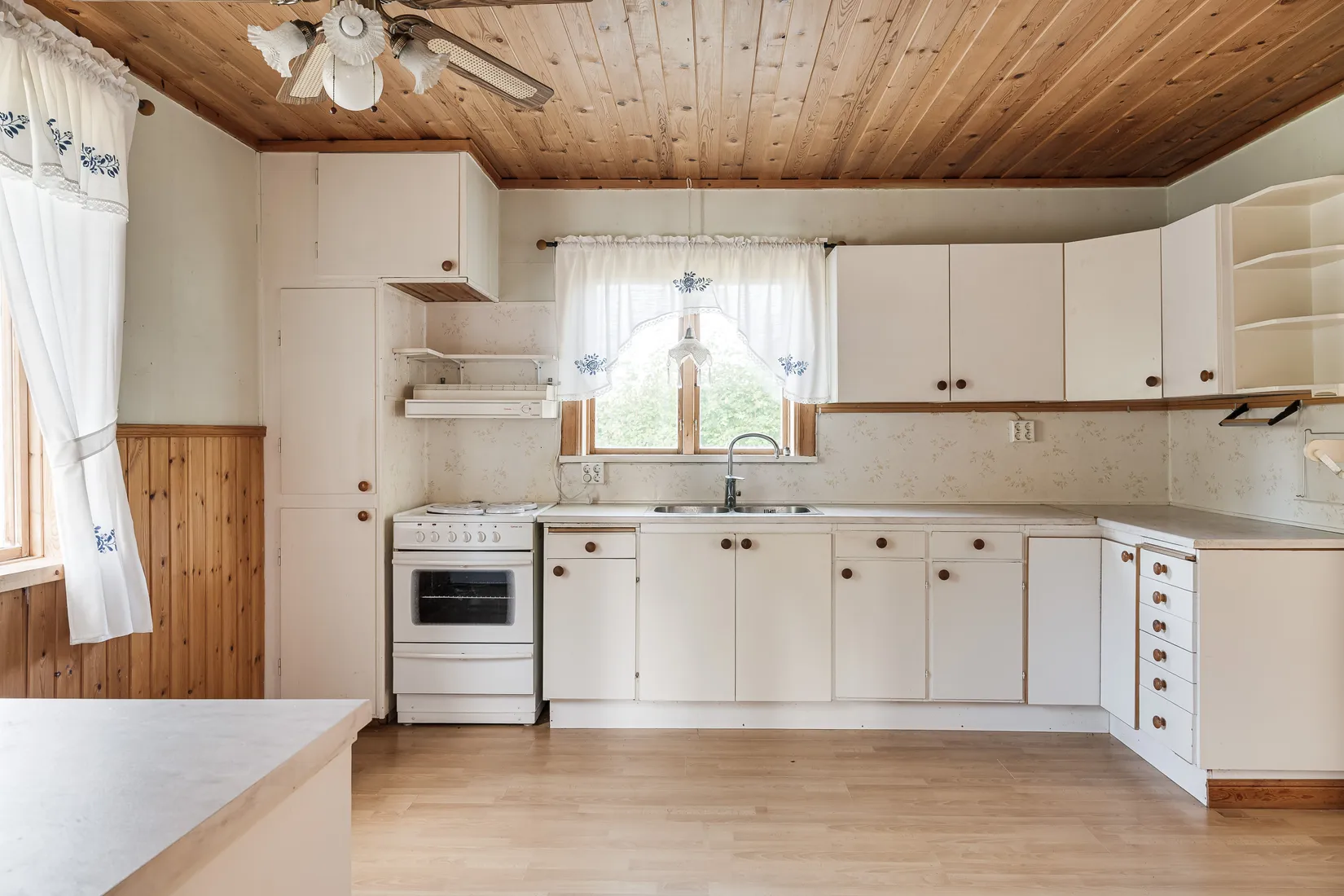 Villa, Ulvviksvägen 12, Älandsbro, Härnösand