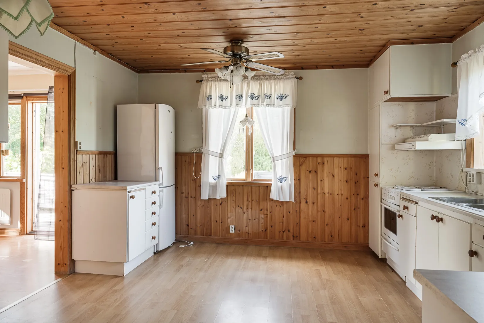 Villa, Ulvviksvägen 12, Älandsbro, Härnösand