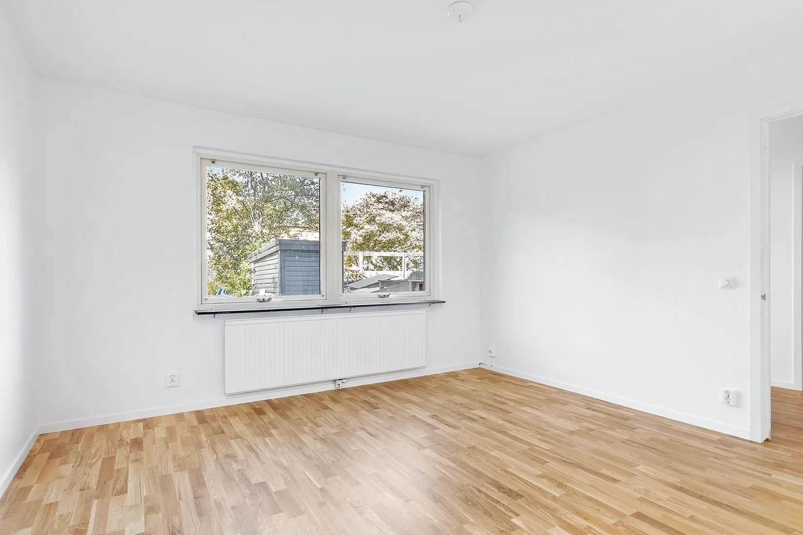 Radhus, Lindholmsbacken 157, Skärholmen, Stockholm