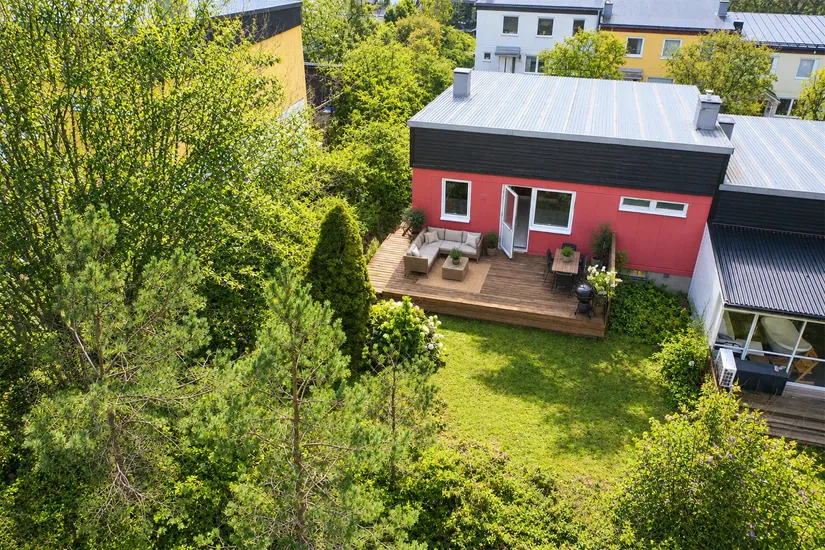 Radhus, Lindholmsbacken 157, Skärholmen, Stockholm