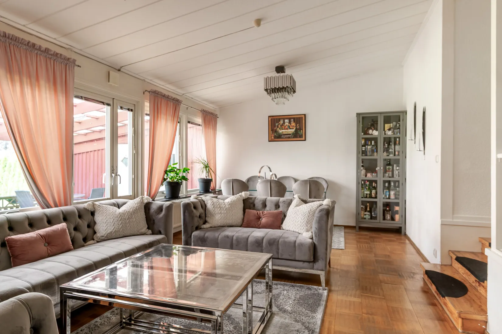 Radhus, Almgatan 11B, Lundby, Mjölby