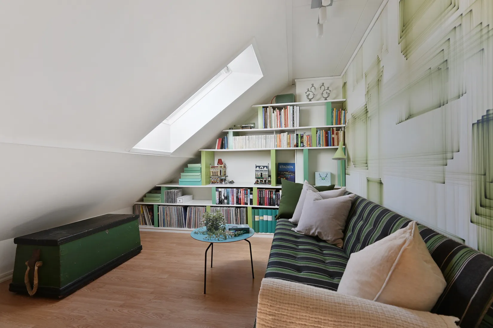 Radhus, Travarvägen 19, Jakobsberg, Järfälla