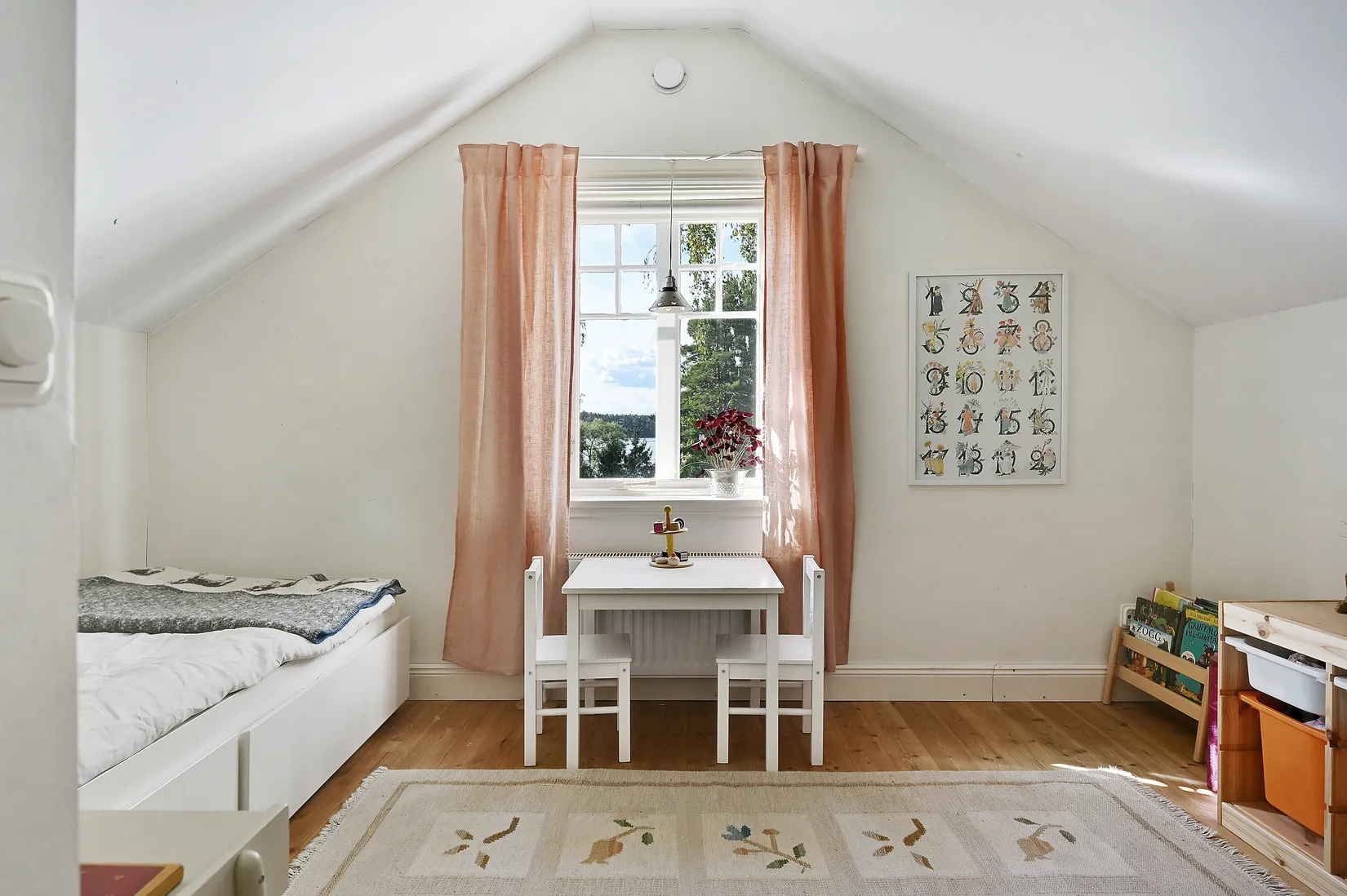 Villa, Tutta uddsvägen 3, Färingsö Skå, Ekerö