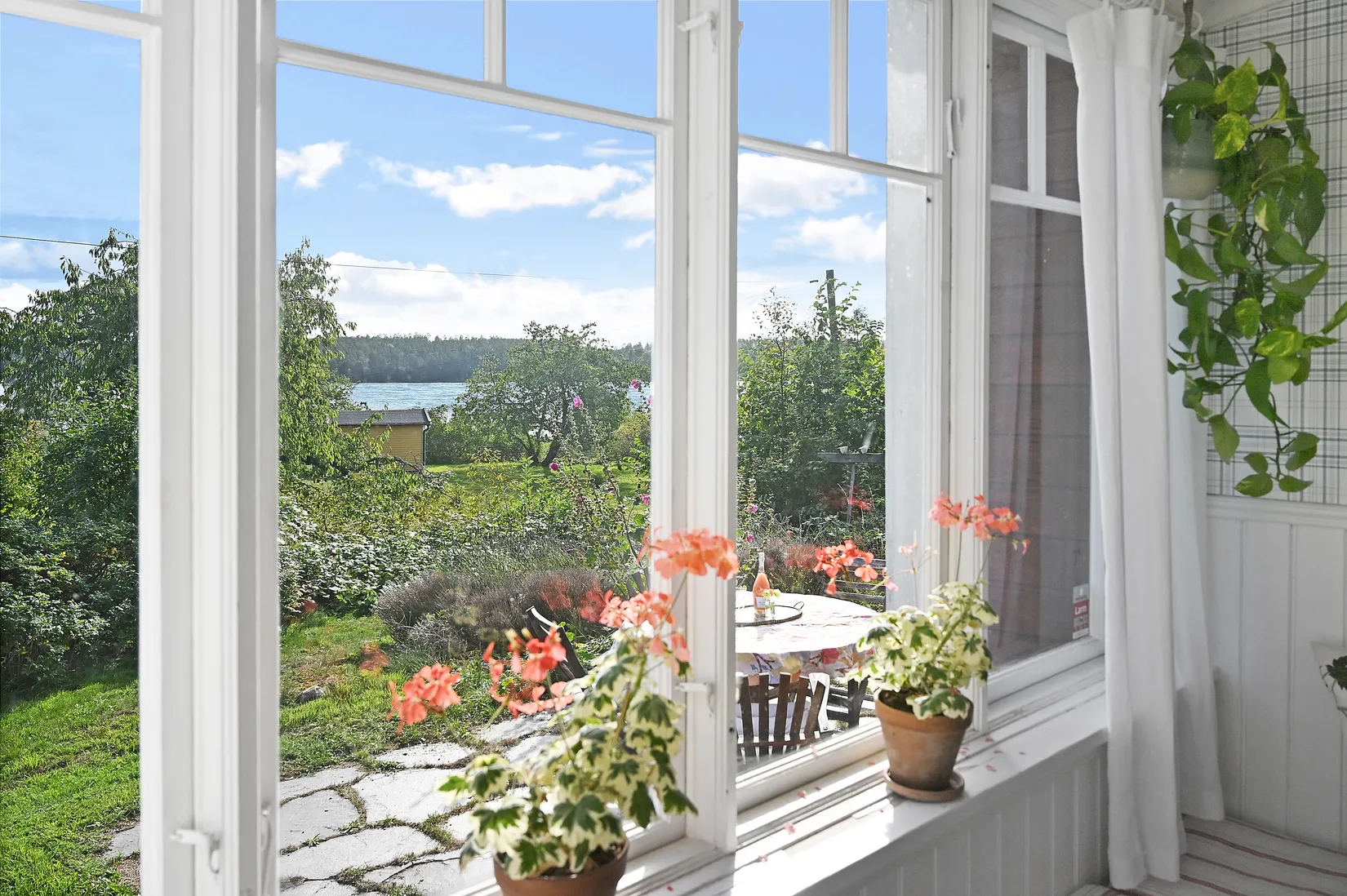 Villa, Tutta uddsvägen 3, Färingsö Skå, Ekerö