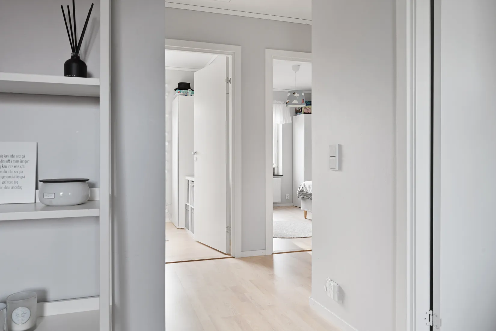 Radhus, Vällstavägen 9, Eds Allé, Upplands Väsby