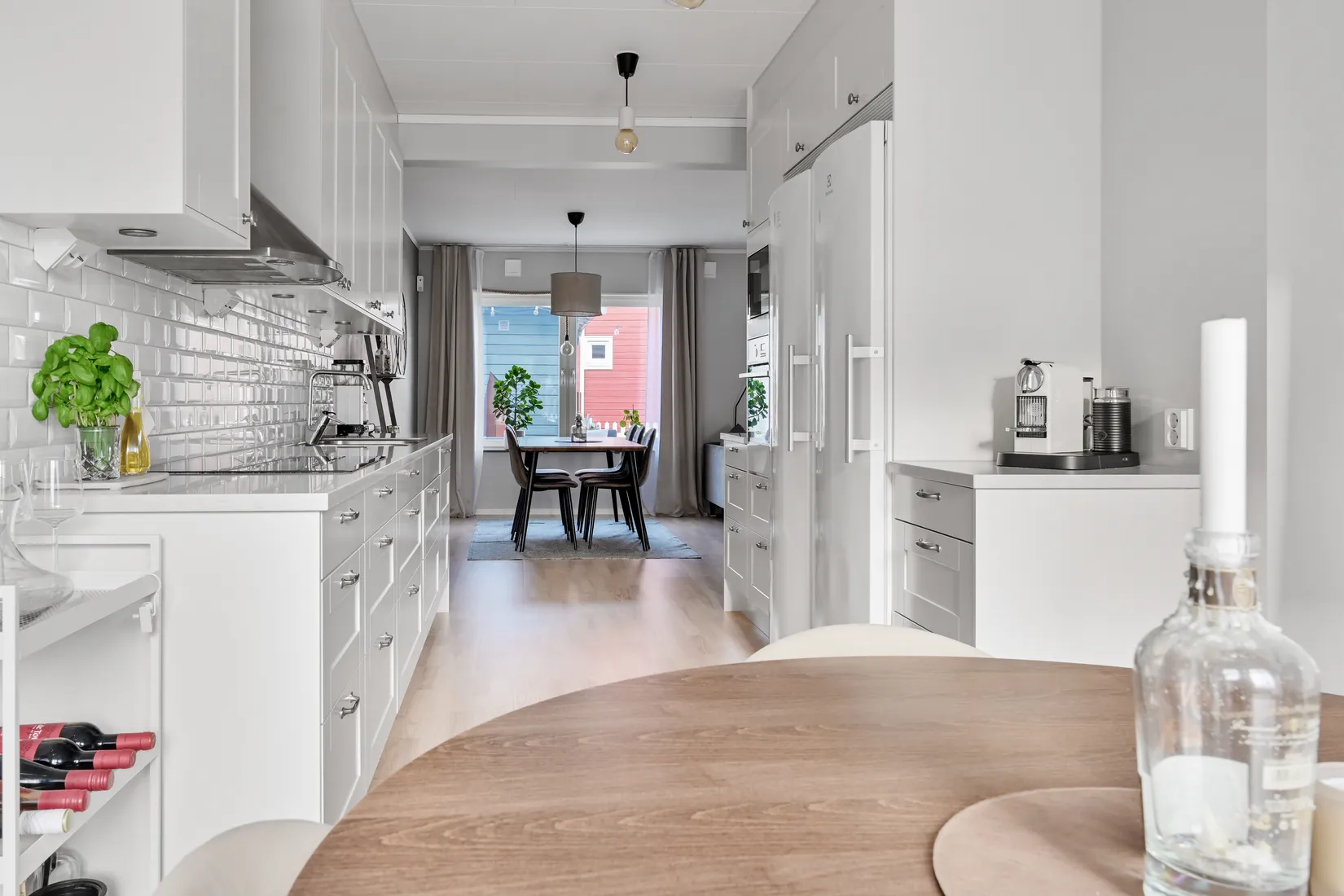 Radhus, Vällstavägen 9, Eds Allé, Upplands Väsby
