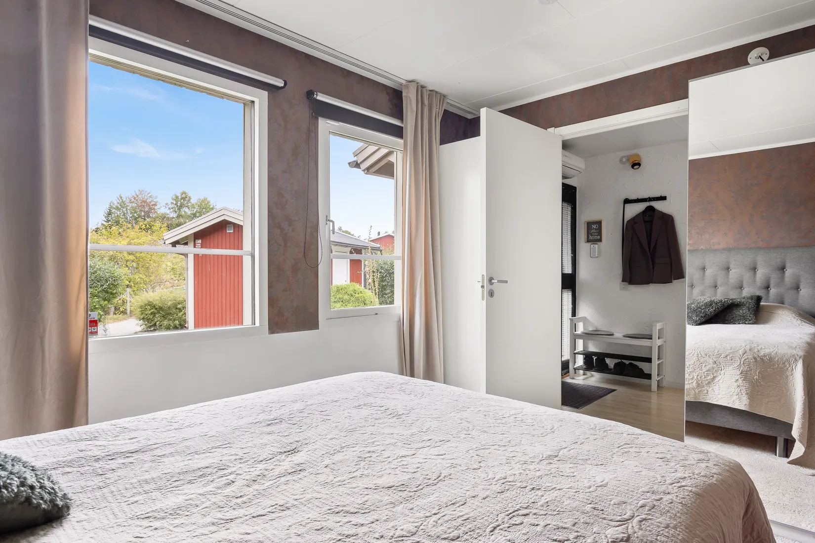 Radhus, Hasselnötsvägen 14, Viksjö Hummelmora, Järfälla