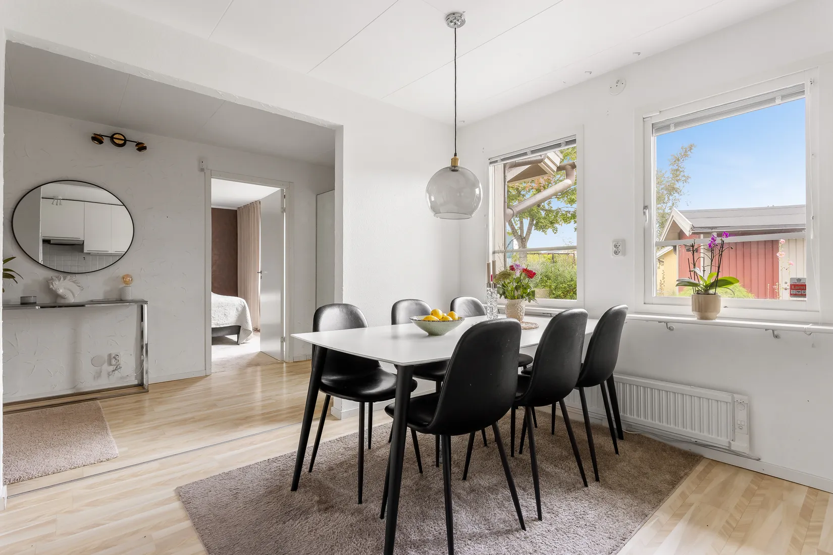 Radhus, Hasselnötsvägen 14, Viksjö Hummelmora, Järfälla