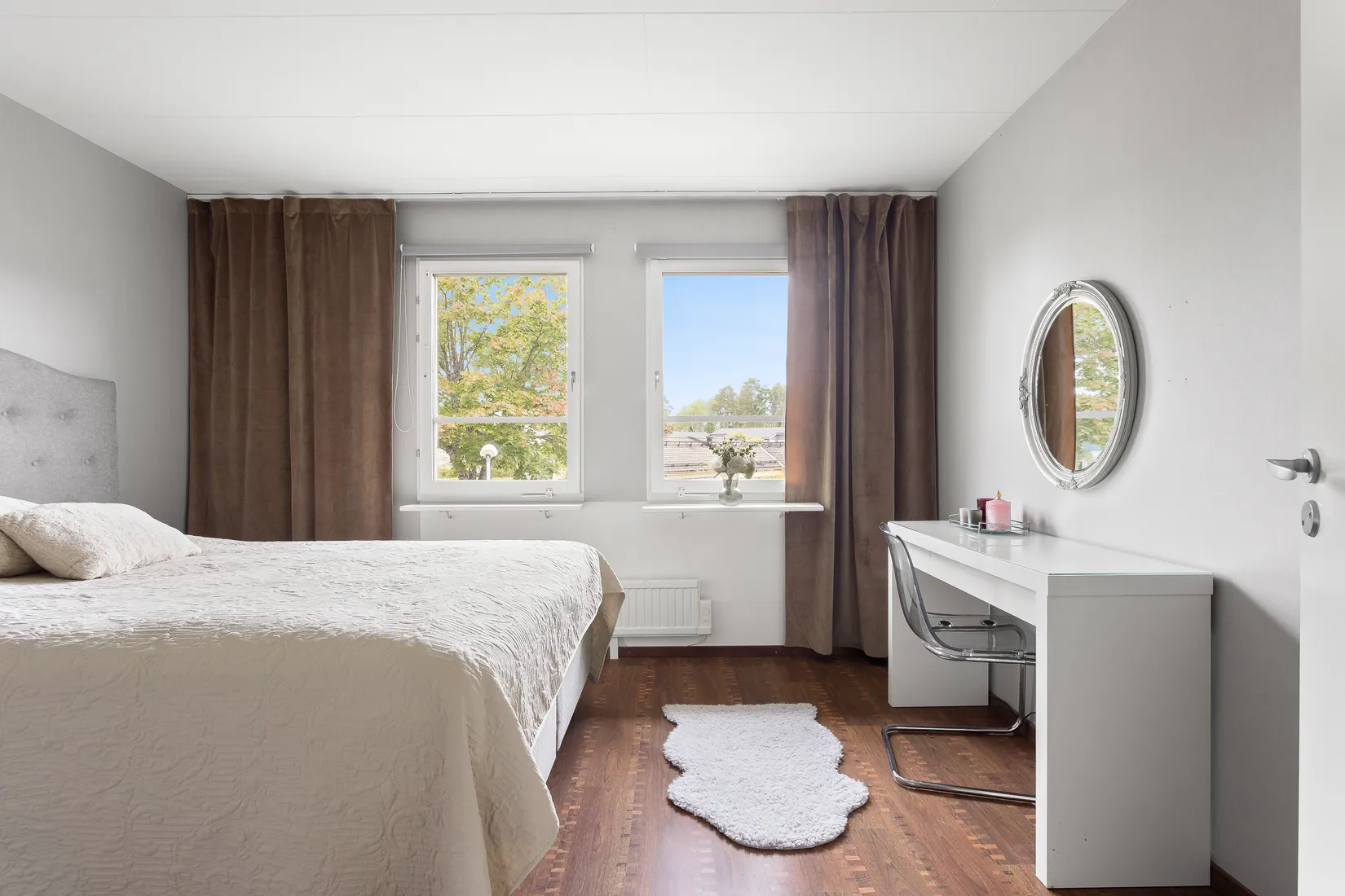 Radhus, Hasselnötsvägen 14, Viksjö Hummelmora, Järfälla