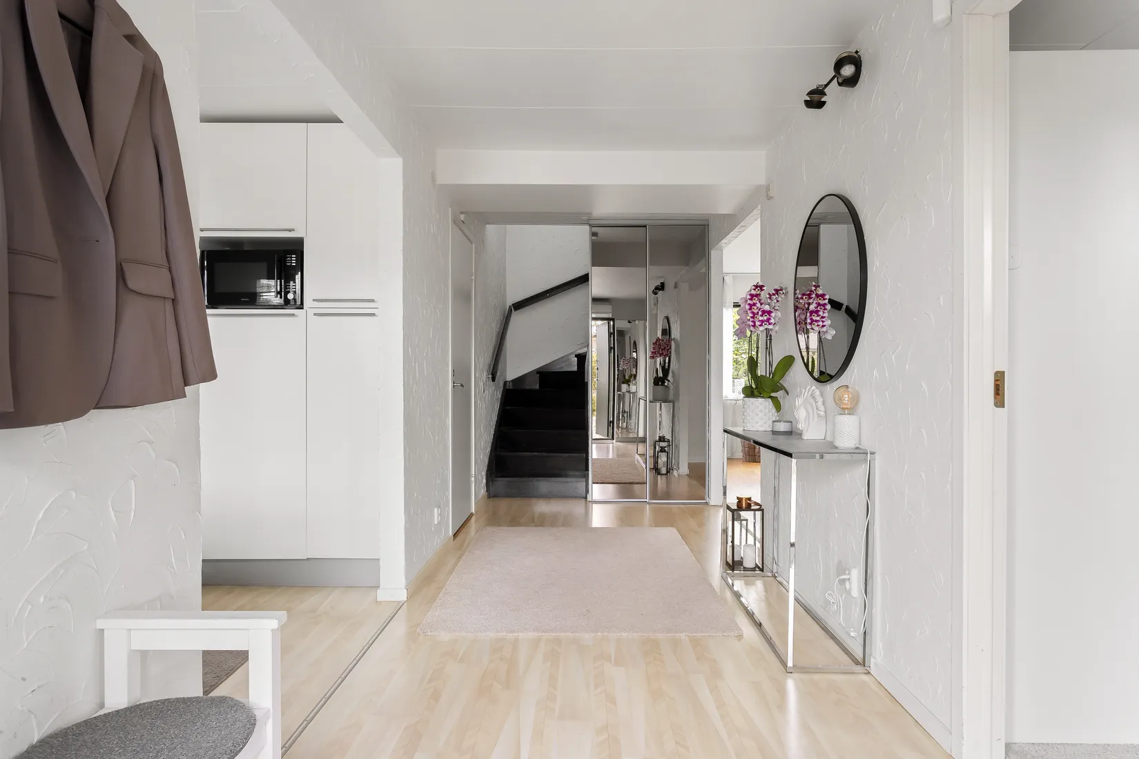 Radhus, Hasselnötsvägen 14, Viksjö Hummelmora, Järfälla