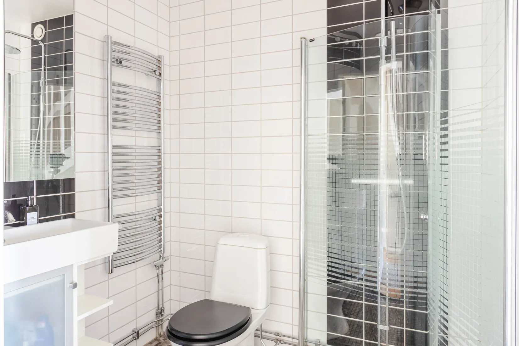 Radhus, Snödroppsvägen 16, Gryta, Västerås