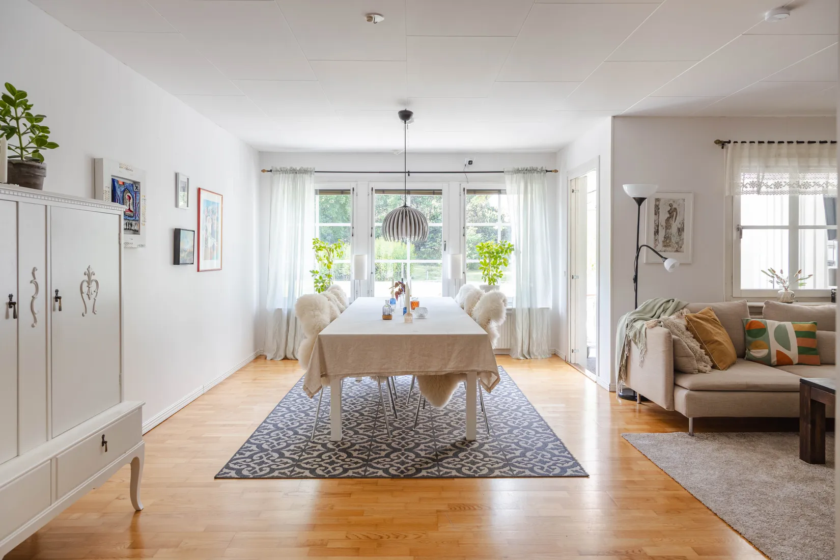 Radhus, Snödroppsvägen 16, Gryta, Västerås