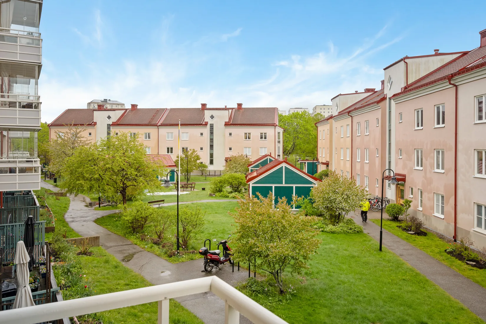 Bostadsrätt, Liljeörnsgränd 9, 2 tr, Hässelby Lövsta Allé, Stockholm