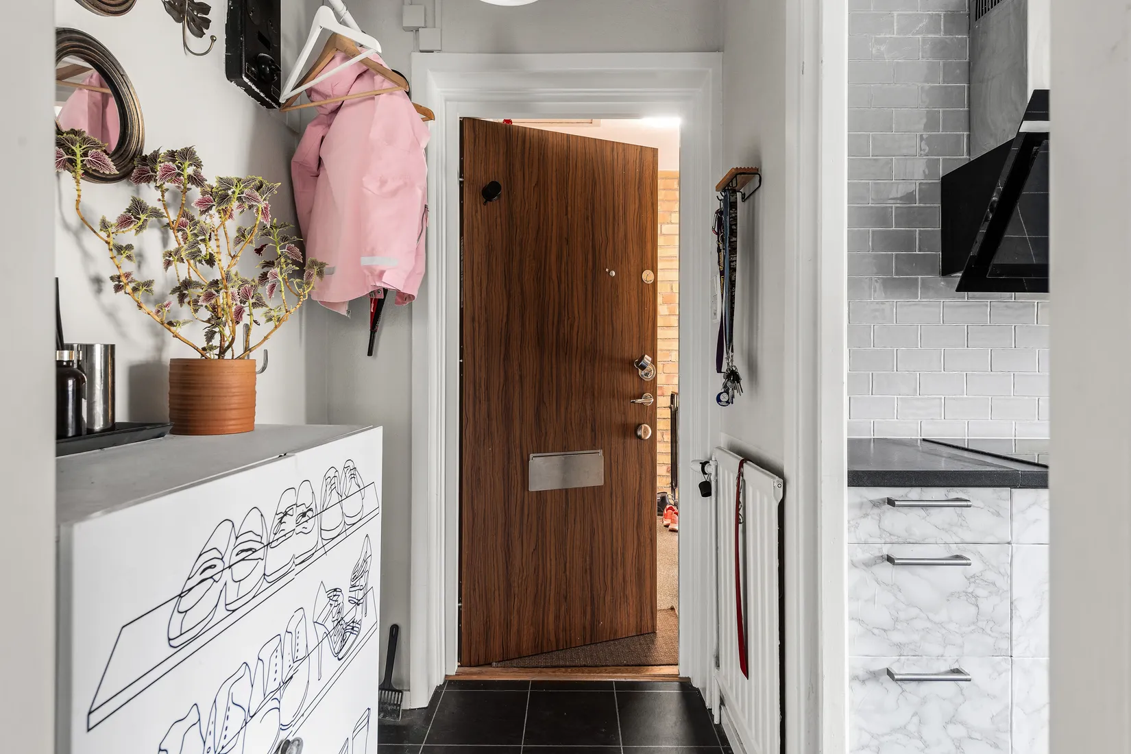 Bostadsrätt, Jönåkersvägen 8, vån 3/3, Svedmyra, Stockholm