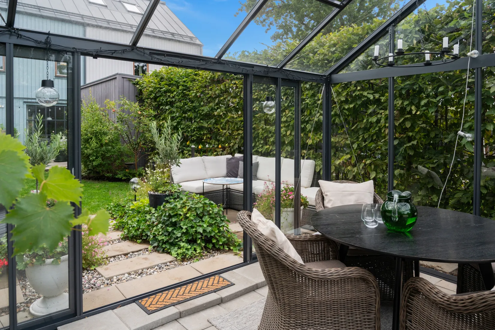 Radhus, Blomsterslingan 23, Mörtnäs, Värmdö