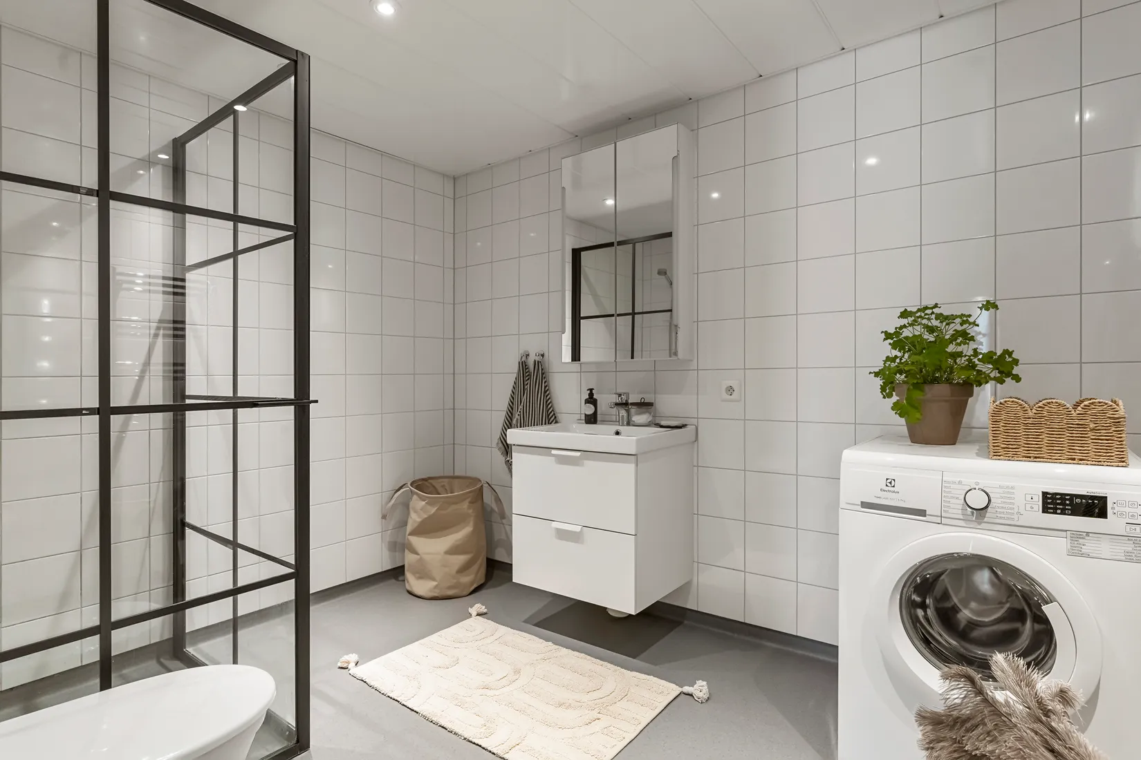 Bostadsrätt, Biodlarvägen 33, Göta, Lilla Edet