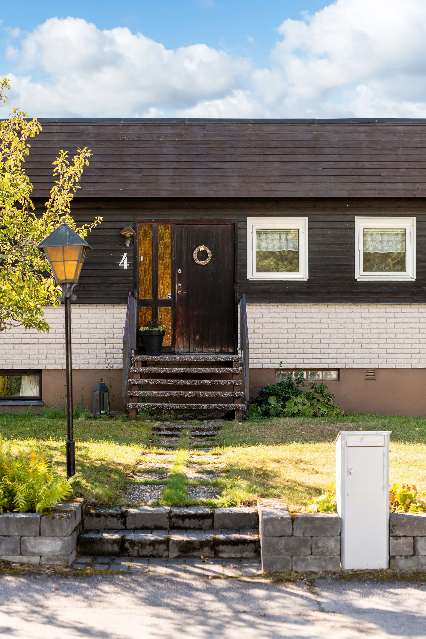 Villa, Stenstorpsvägen 4, Mantorp, Viby, Mjölby