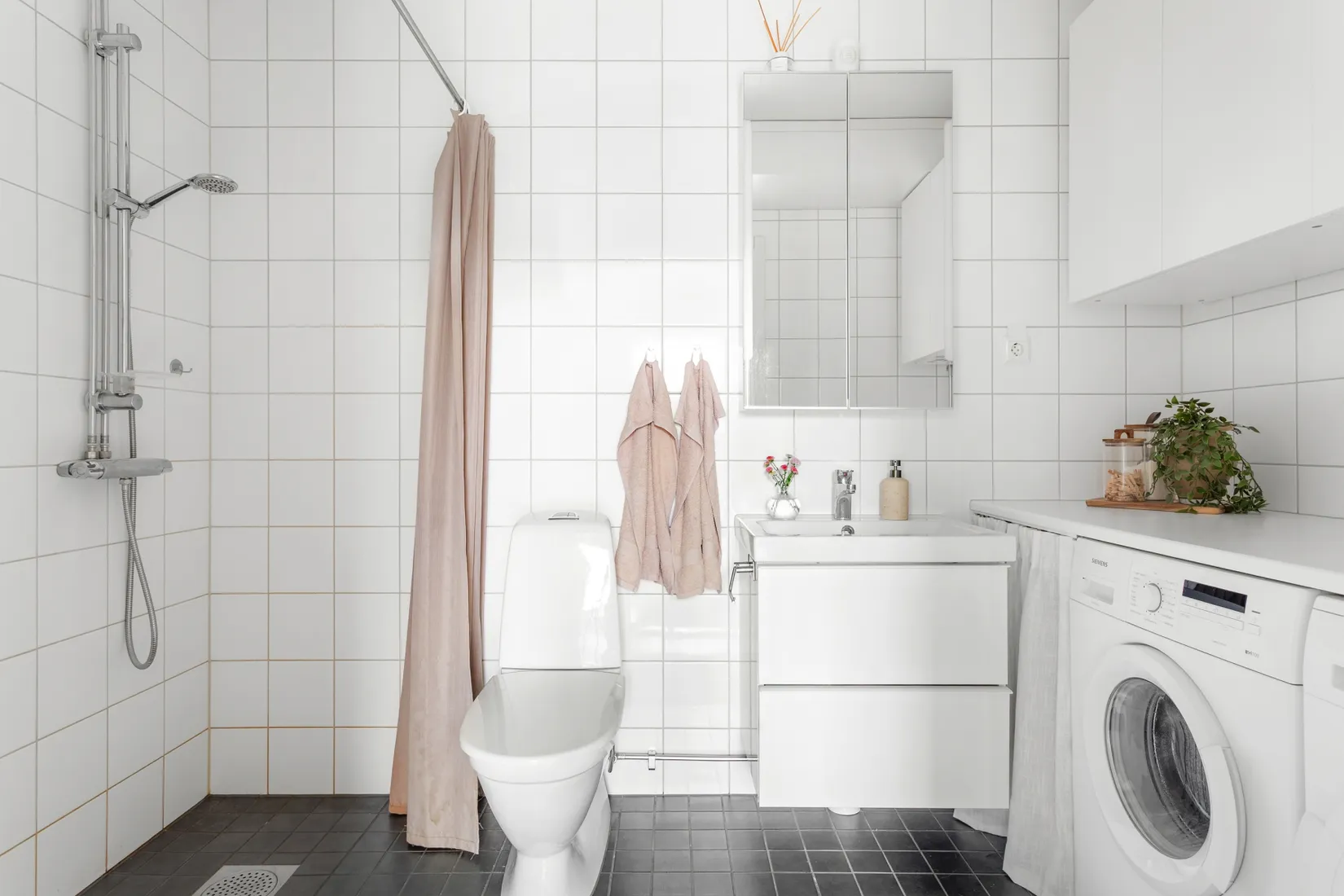 Radhus, Luleågatan 1, Ärrarps Ängar, Ängelholm