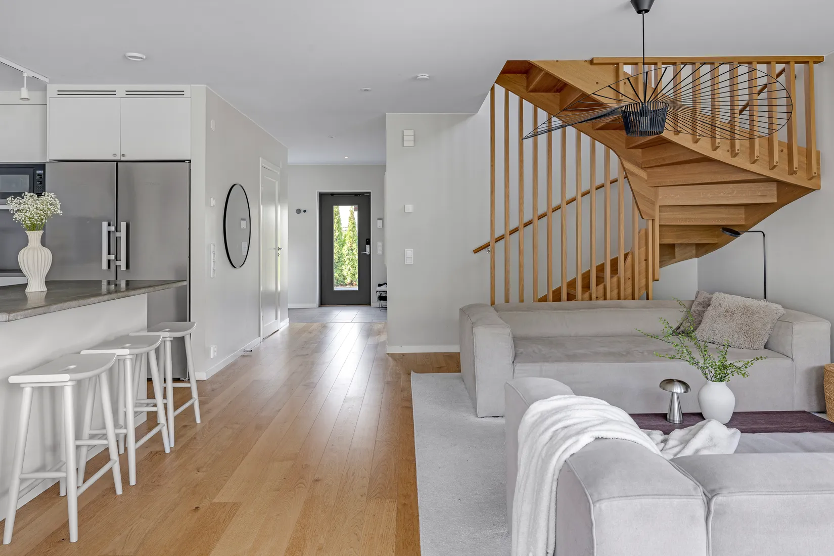 Radhus, Myntvägen 23A, Sigtuna - Munkholmen, Sigtuna