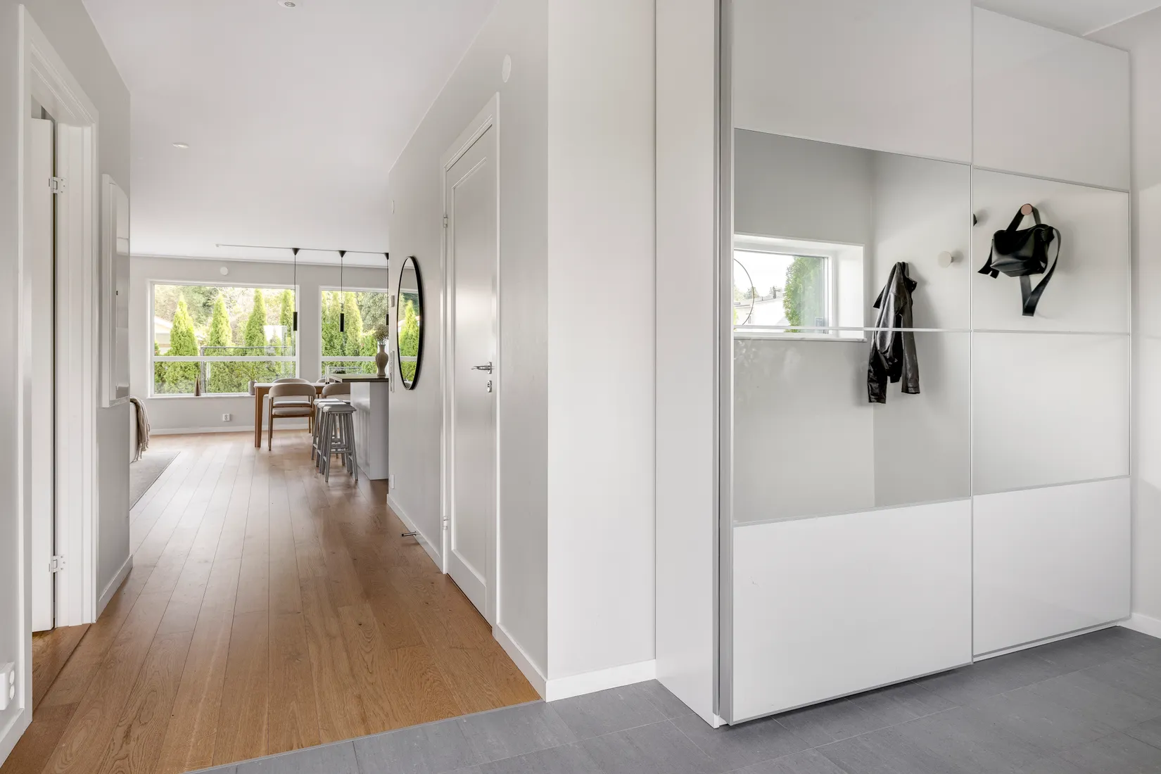 Radhus, Myntvägen 23A, Sigtuna - Munkholmen, Sigtuna