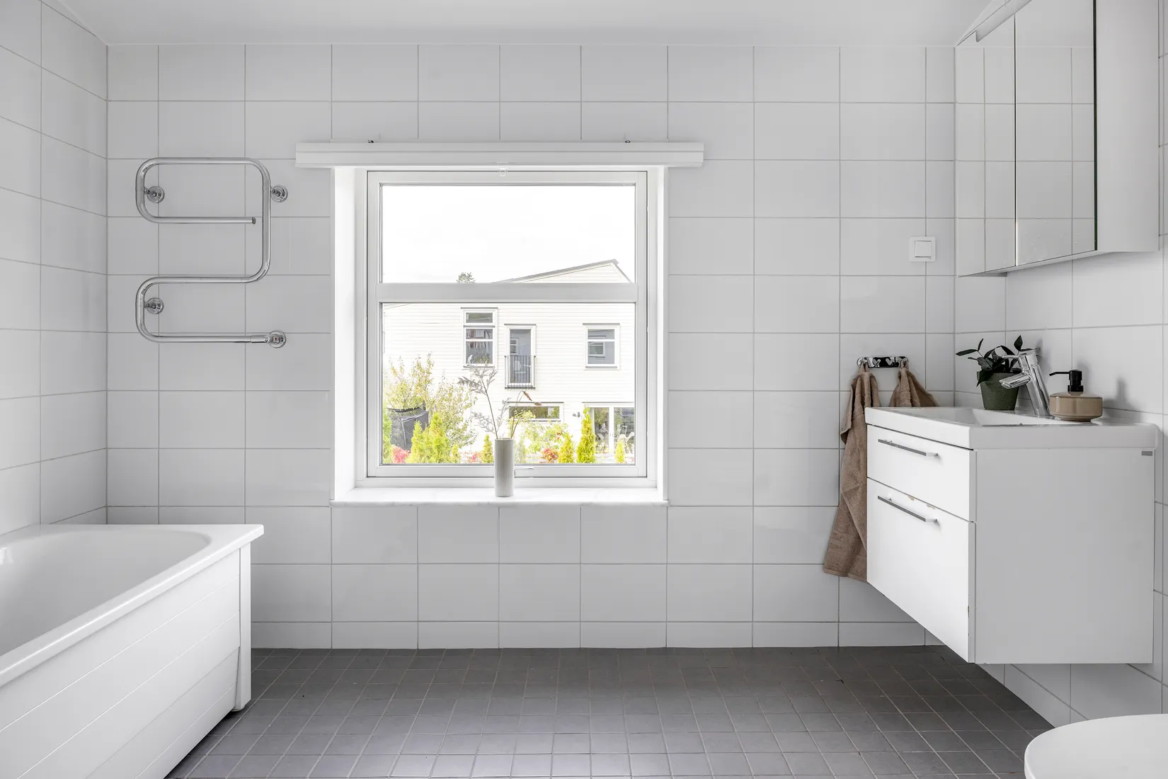 Radhus, Myntvägen 23A, Sigtuna - Munkholmen, Sigtuna