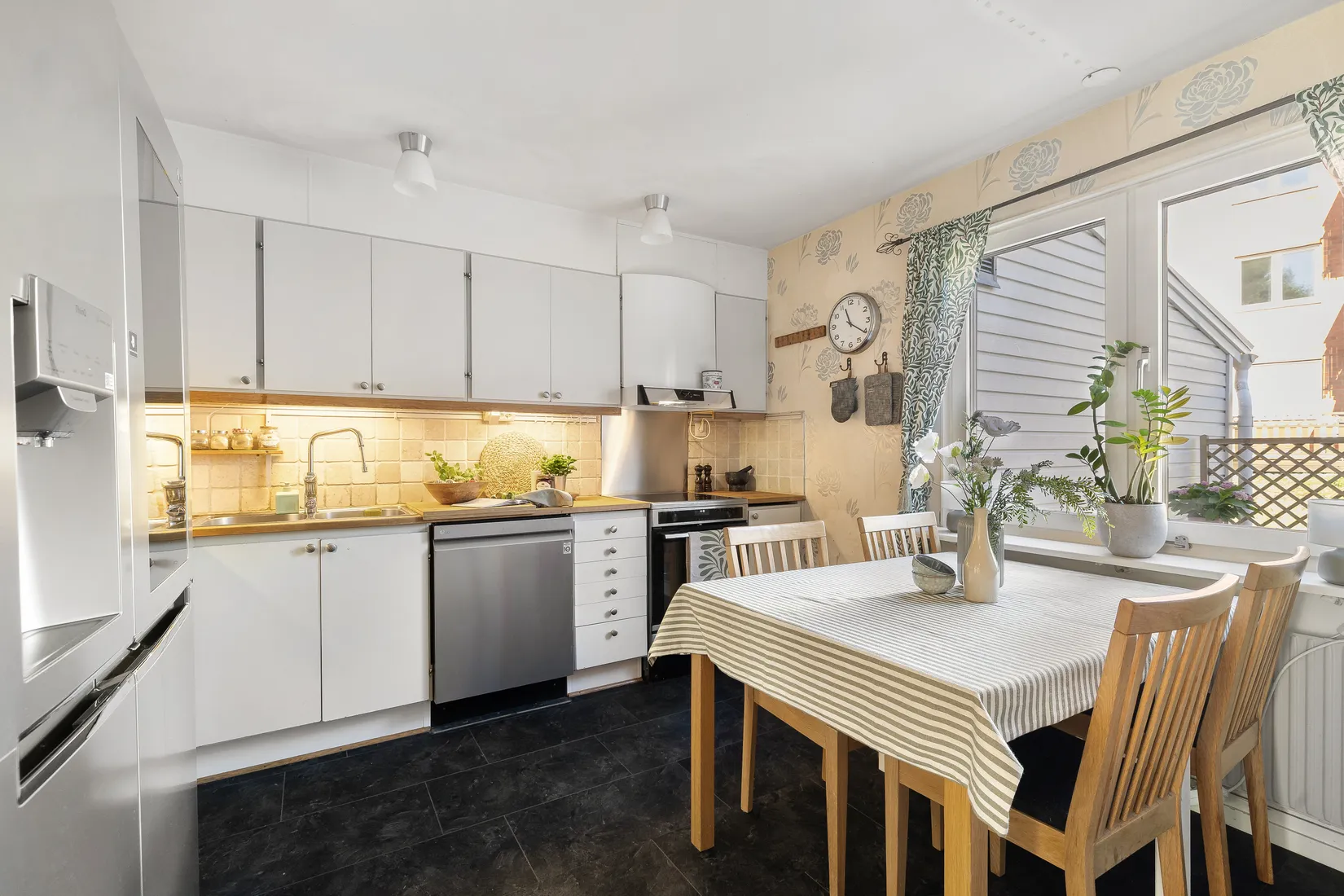 Radhus, Tallåsvägen 58, Kragstalund, Vallentuna