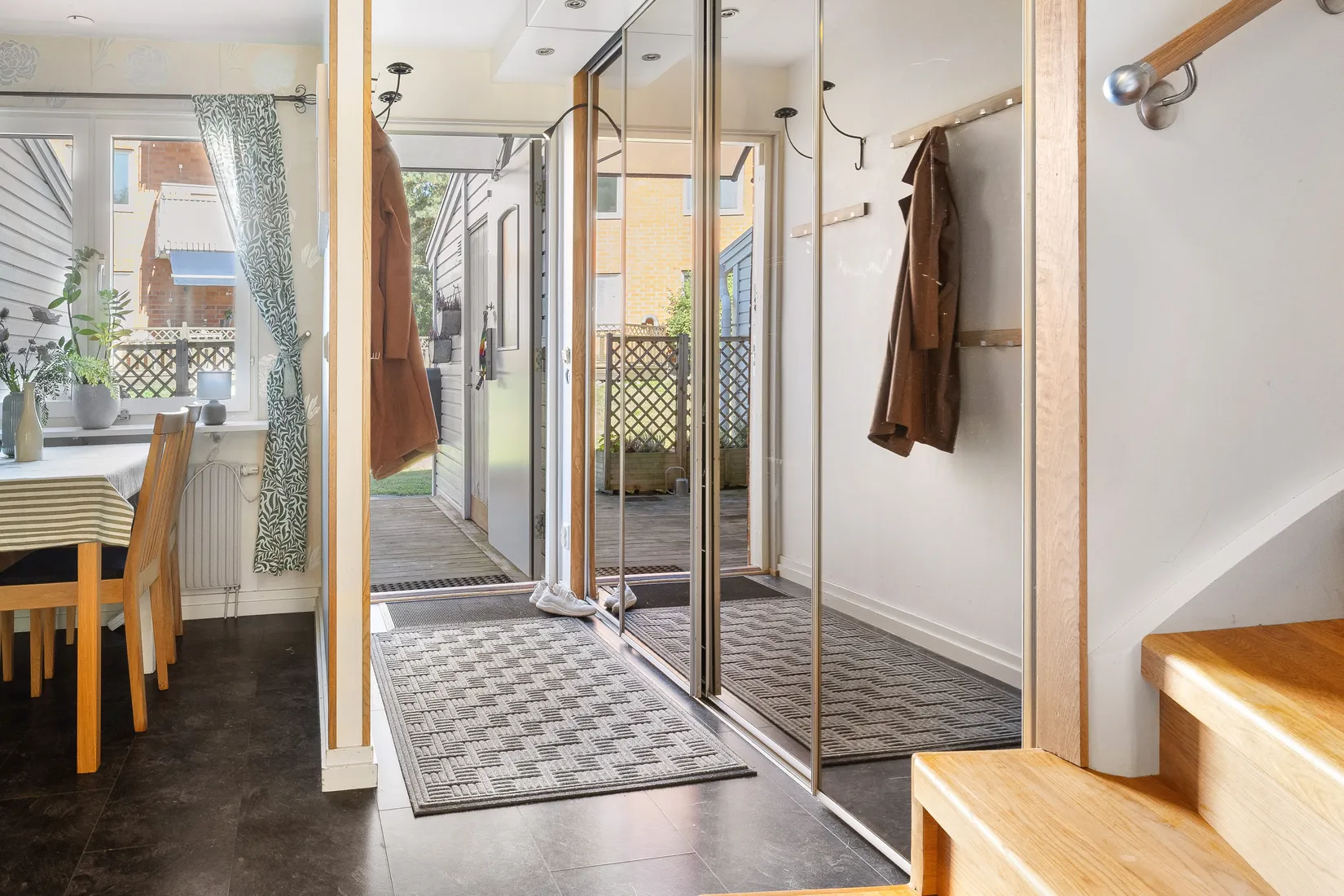 Radhus, Tallåsvägen 58, Kragstalund, Vallentuna