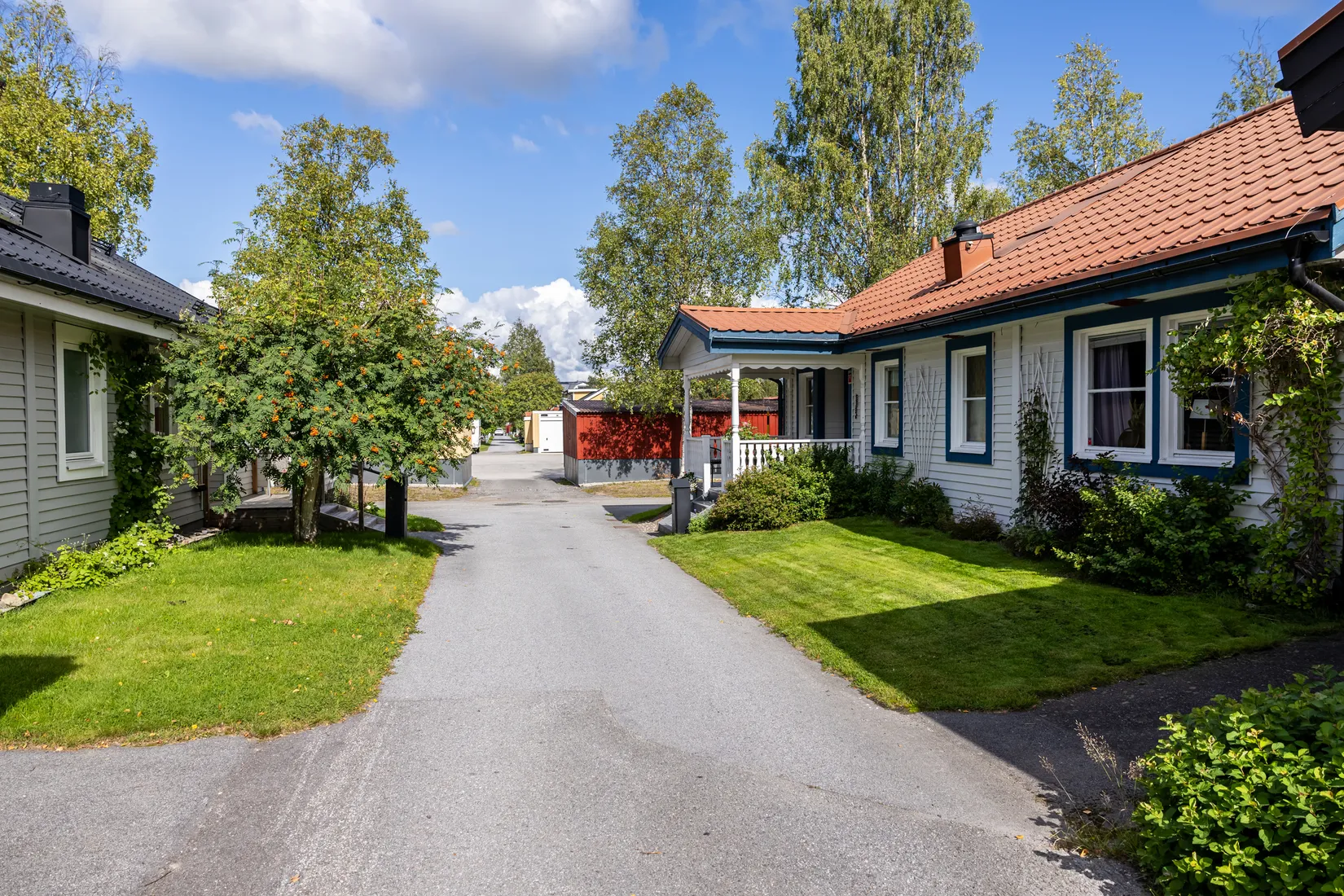 Radhus, Banjostråket 1, Rödäng, Umeå