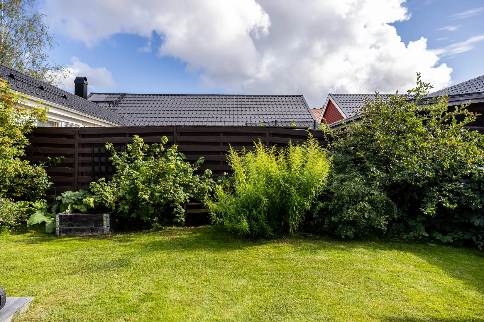 Radhus, Banjostråket 1, Rödäng, Umeå