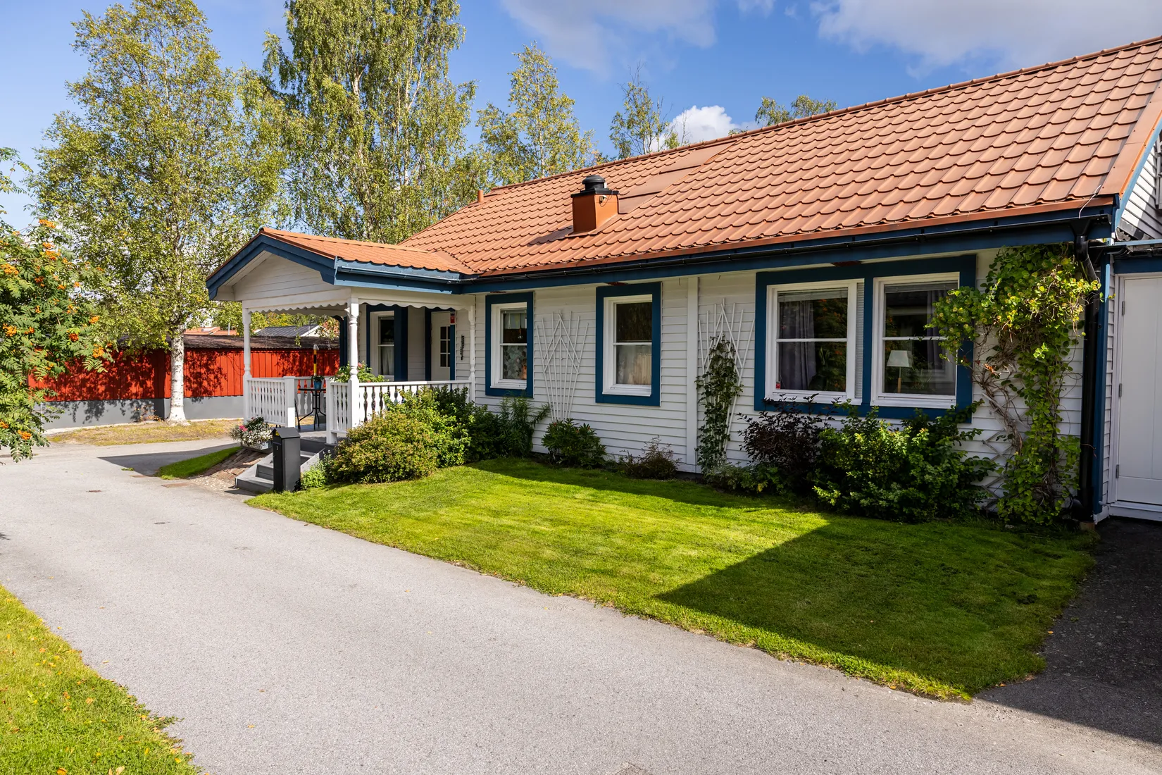 Radhus, Banjostråket 1, Rödäng, Umeå
