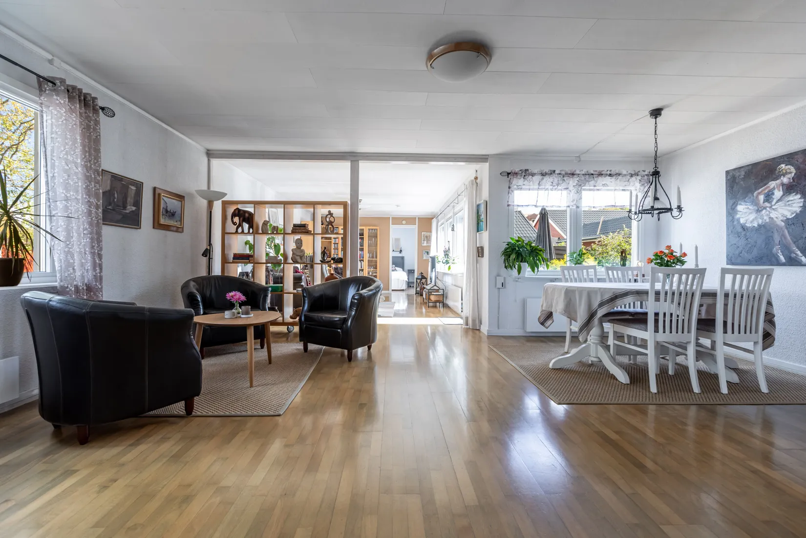 Radhus, Banjostråket 1, Rödäng, Umeå