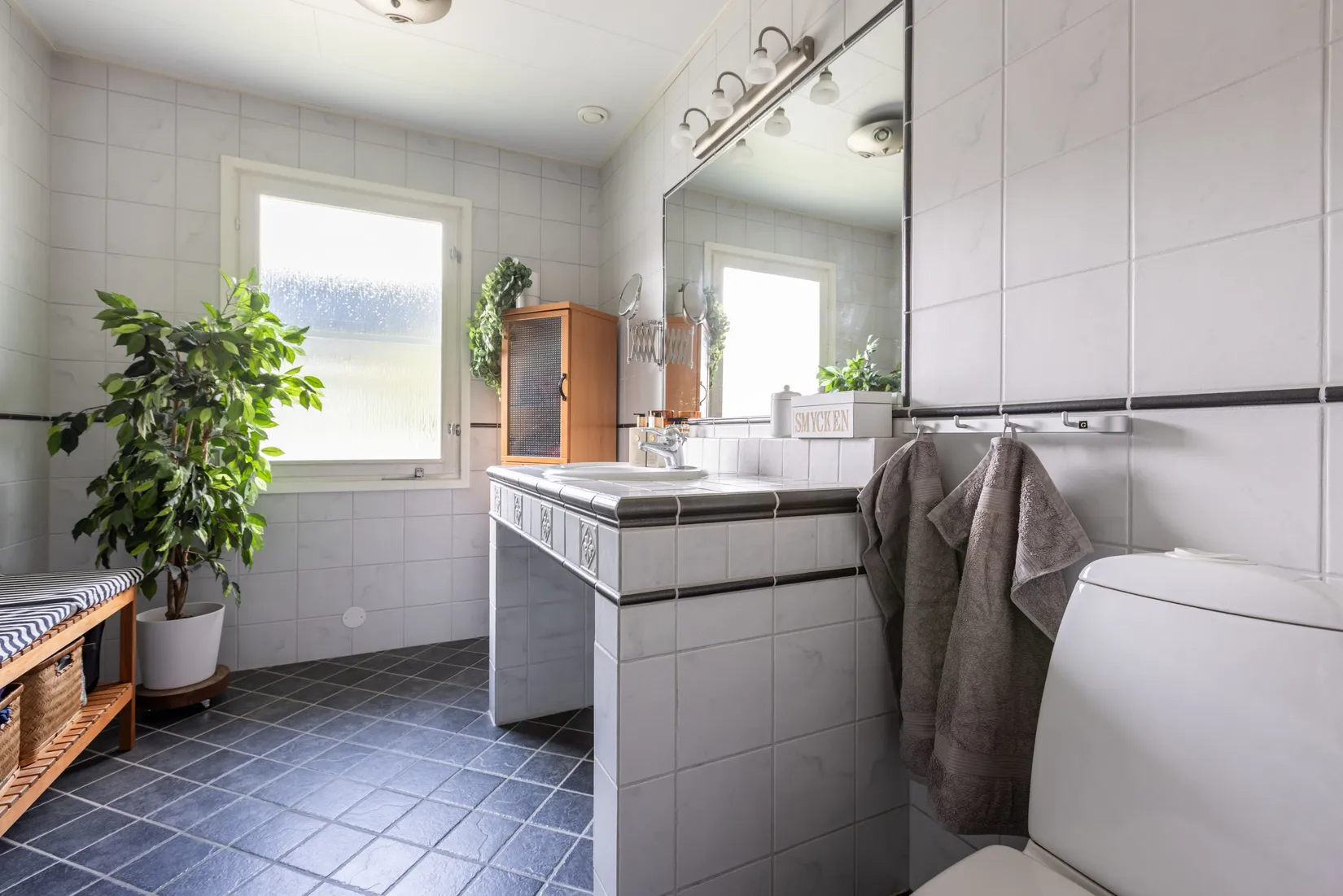 Radhus, Banjostråket 1, Rödäng, Umeå