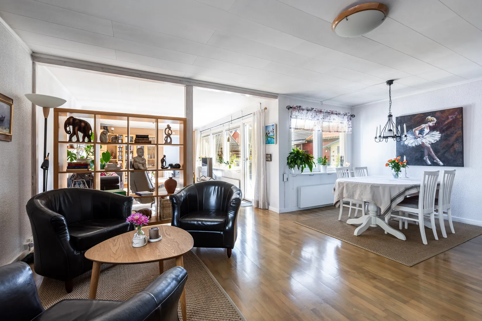 Radhus, Banjostråket 1, Rödäng, Umeå